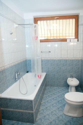 Apartments Yowan