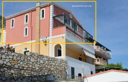 Sarakinos Apartments