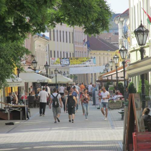 Fortuna Apartments Eger