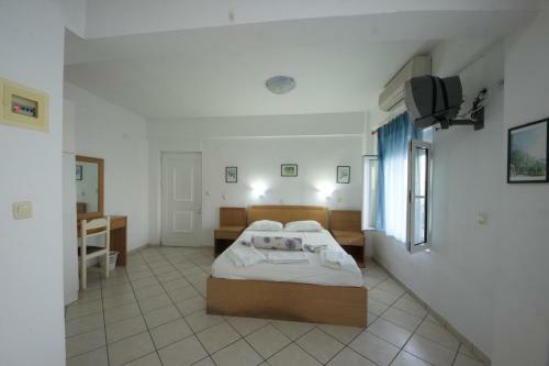 Eirini Plomariou Apartments