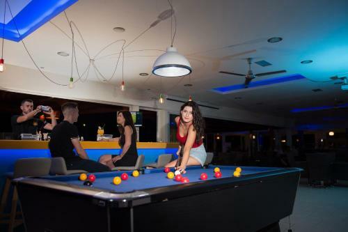 Zoes Hotel
