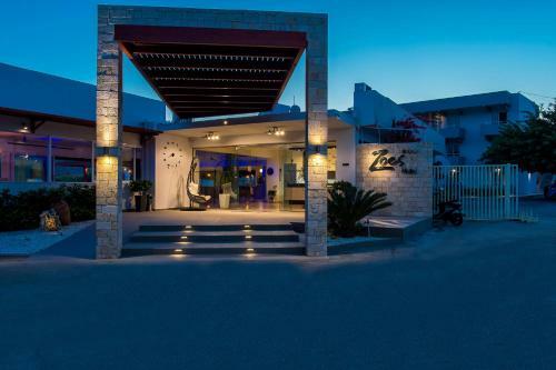 Zoes Hotel