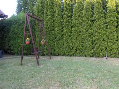 Simon Apartmanh�z Zam�rdi
