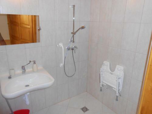 Apartamento Di�fa Vend�gh�z