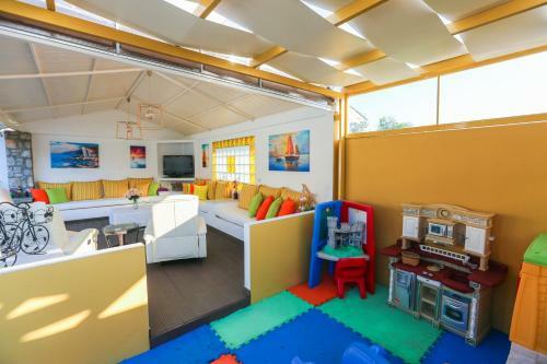 Apartamento Skiathos Island Suites