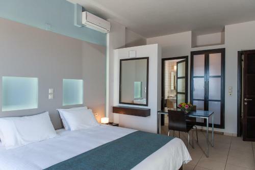 Aparthotel Corinna Mare