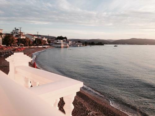 Apartamento Irini's Beach House
