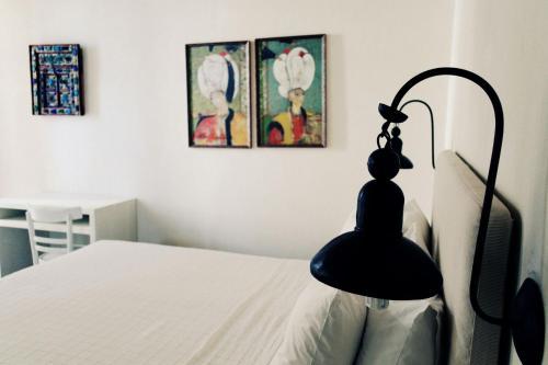 Hostal La Maison Kalogera