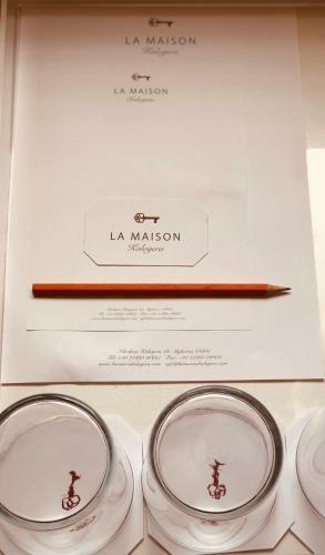 Hostal La Maison Kalogera