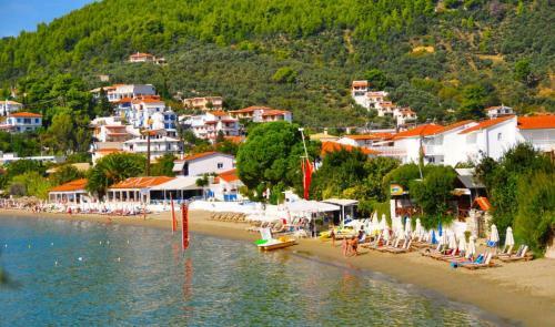 Hostal Villa Meroulas