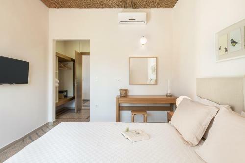 Villa Myrtia Beach House