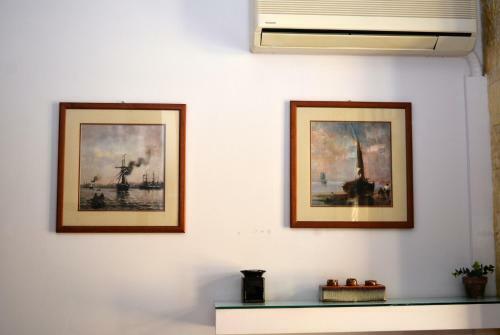 Hostal Enetiko Rooms
