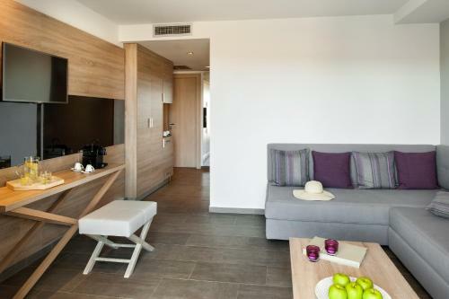 Gkeea Boutique Hotel