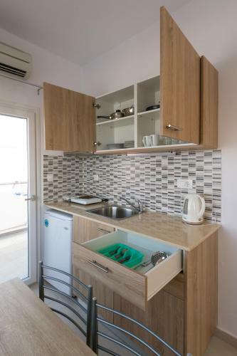 Socrates Apartmens & Restaurant