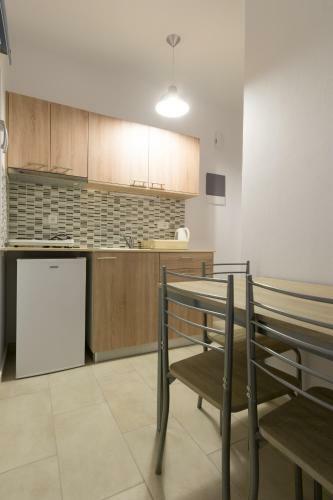 Socrates Apartmens & Restaurant