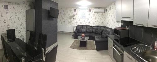 Hostal Varkerulet Apartman