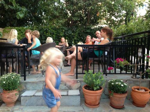 Candia Hotel