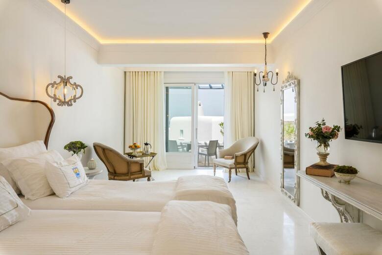 Saint John Hotel Villas & Spa