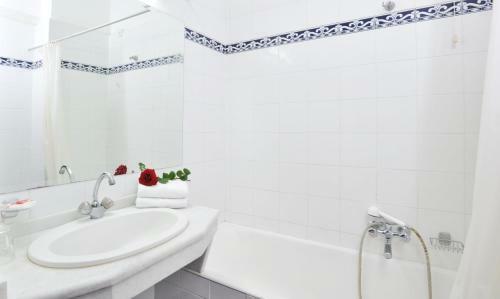 Lito Hotel