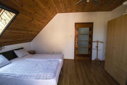 Apartamento Fenyves Vend�gh�z