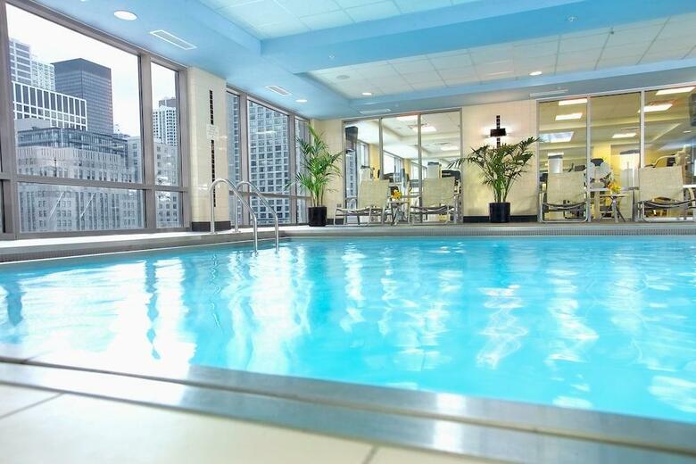 Hotel Courtyard By Marriott Chicago Magnificent Mile