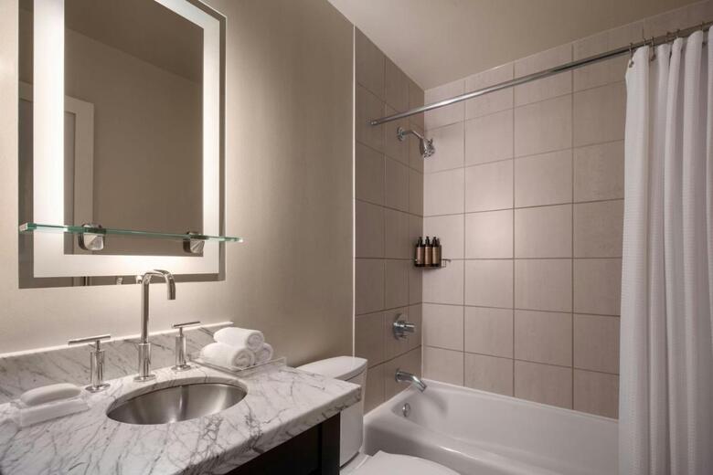 The Midland Hotel, Chicago, A Tribute Portfolio Hotel