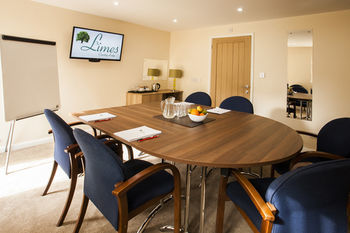 Hotel The Limes Country Lodge