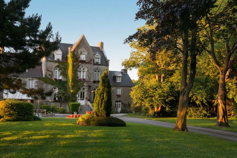 Hotel Manoir De La Roche Torin