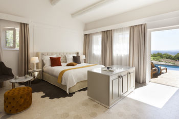 Hotel Le Mas Des Herbes Blanches