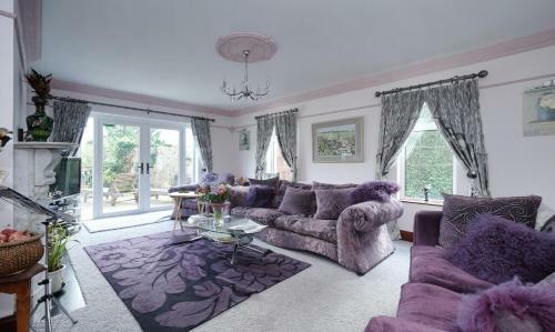 Pinetrees Bed & Breakfast