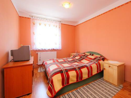 Villa Holiday Home Balaton H2078