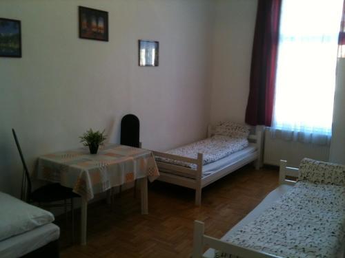 Albergue Caterina Private Rooms And Apartments