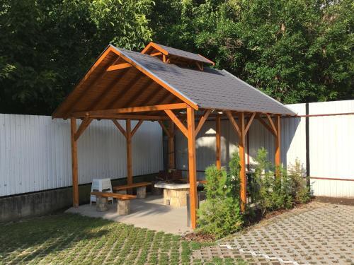 Zoli Apartmanok-adri K�lcsey 32
