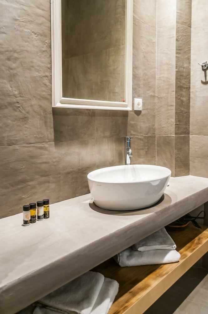 Bed & Breakfast Vilos Suites