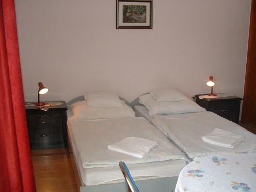 Apartmanh�z C�drus 8.