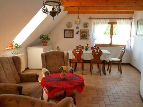 Hostal Aranyh�z Apartmansz�ll�s