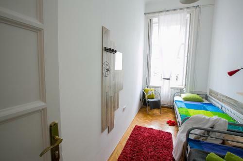 Friends Hostel & Apartments