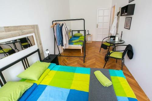 Friends Hostel & Apartments