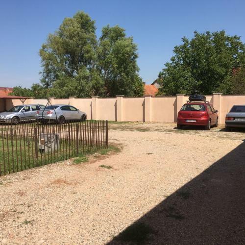 Kavics Apartman