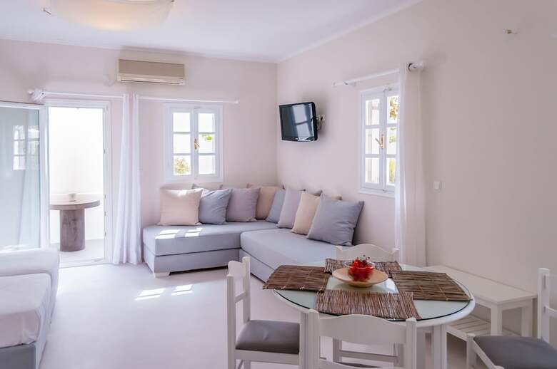 Apartamento Milos Bay Suites