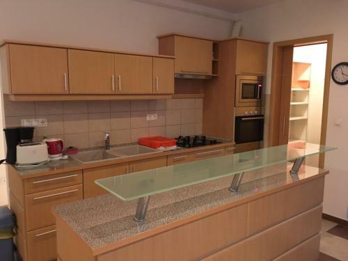 Mary Apartmanh�z H�v�z