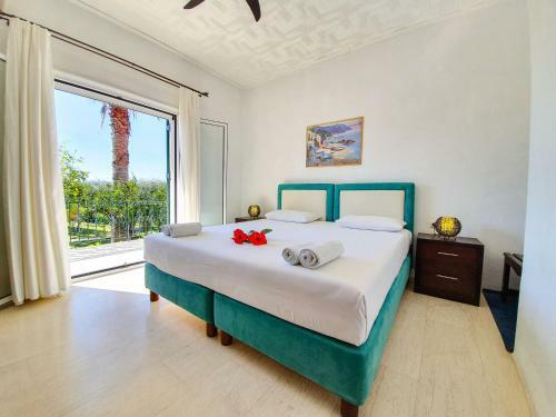 Giovanni Group Apartments