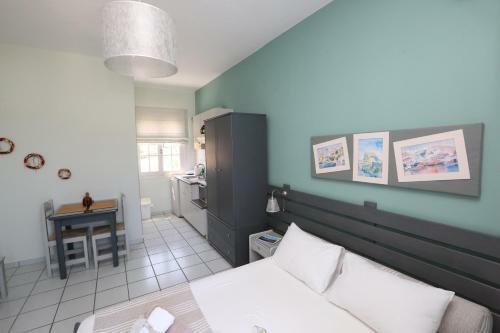 Apartamentos Kini Bay