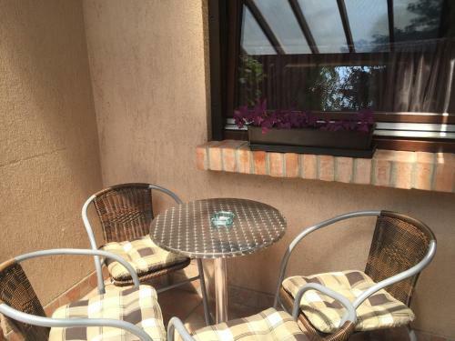 Corner Apartman