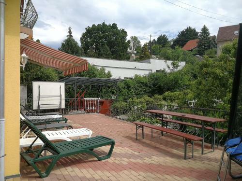 Apartmanh�z Kl�ra