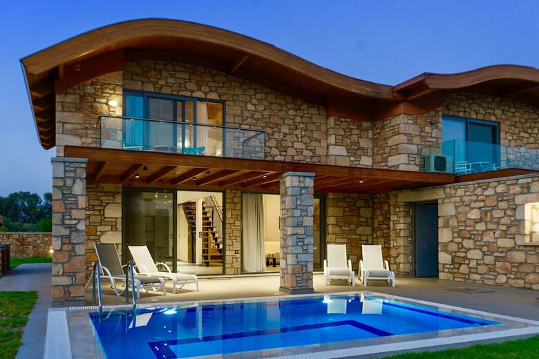 Estrella Villas