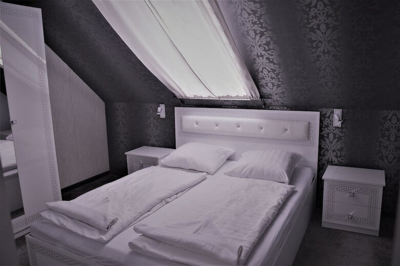 Hostal Sweet Life Wellness Apartments
