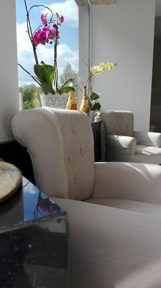 Hostal Sweet Life Wellness Apartments