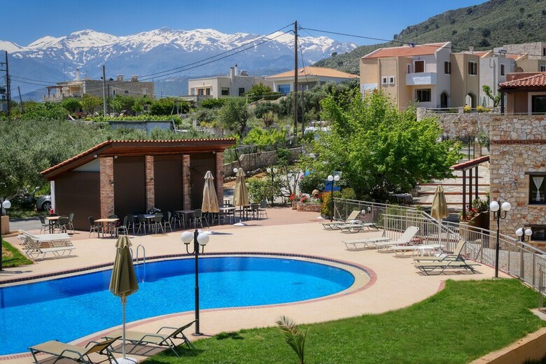 Areti Aparthotel
