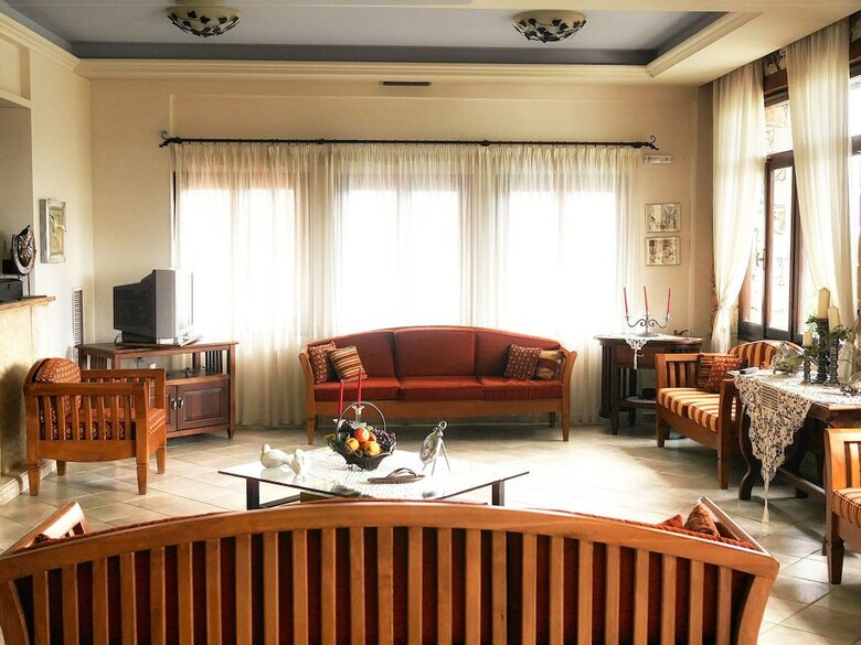 Areti Aparthotel